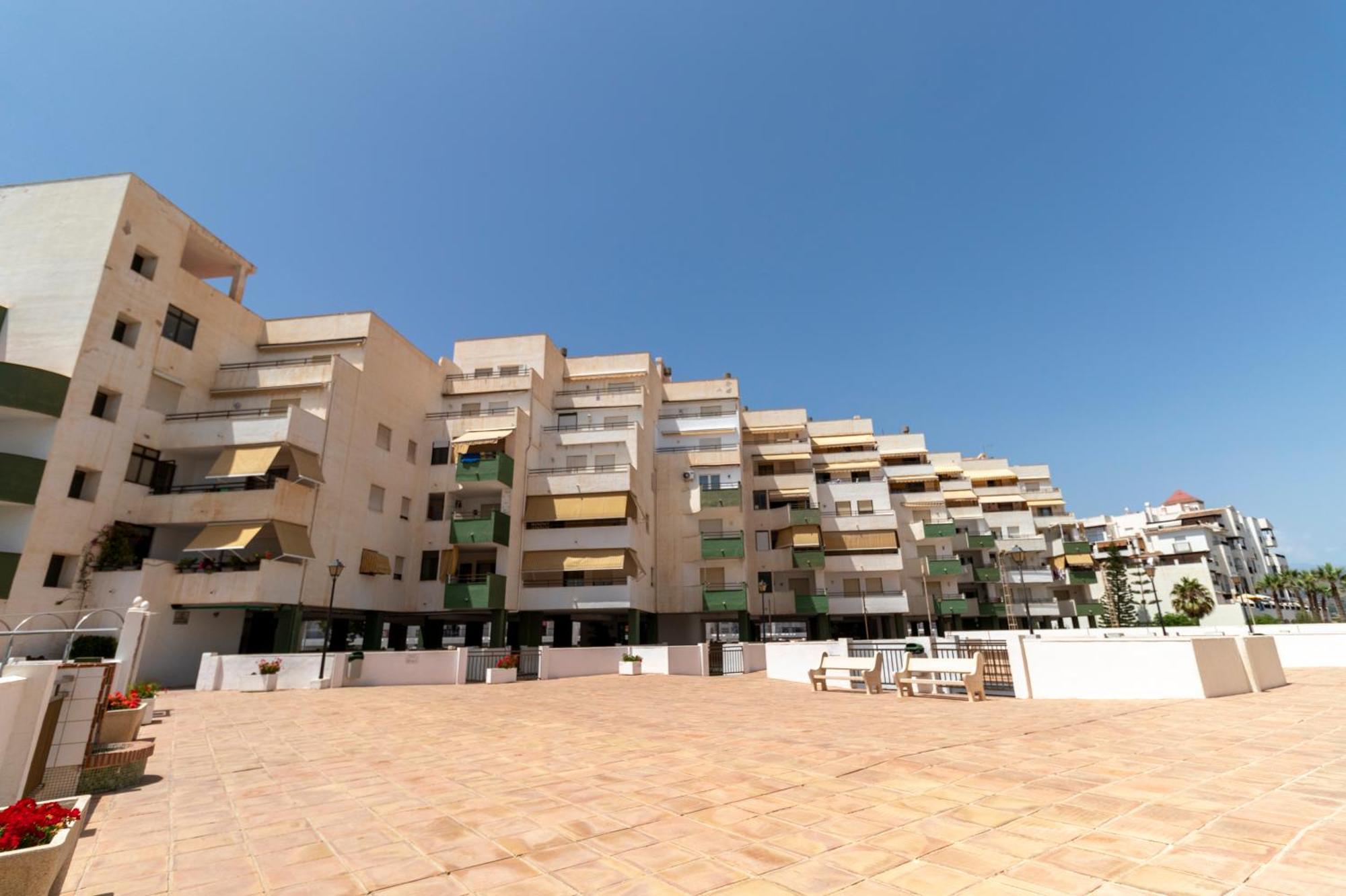Rentitspain Moderno Apartamento Calaverde Frente Al Mar Salobrena Exterior photo